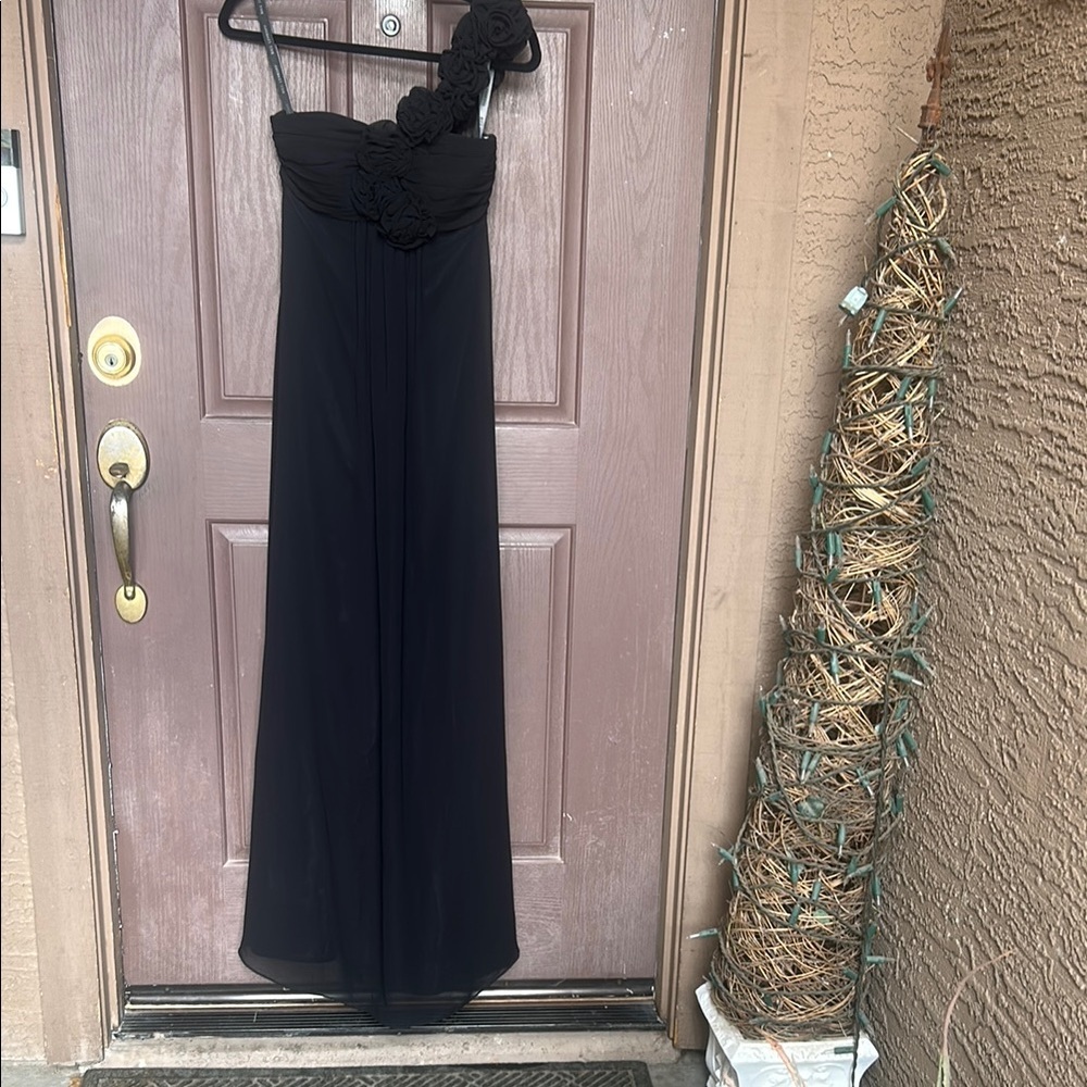 Bill Levkoff Black One-Shoulder Gown with Floral Accent